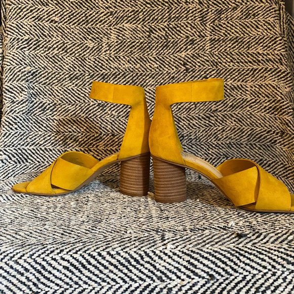 Vince Camuto JESSERA WOMENS LEATHER STACKED HEEL OPEN-TOE HEELS - Picture 2 of 3